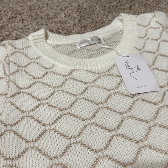 NWT Gorgeous And Elegant Cream Knit Maxi Dress With Rose Gold Metallic Thread - Picture 4 of 6